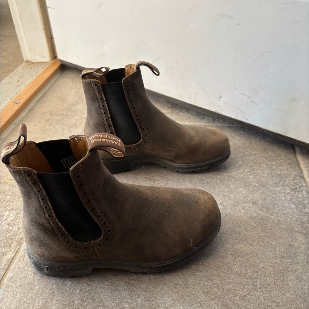 Blundstone Tan and Black Leather Boots